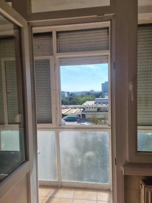 Studio Apartman Luna Karlovac Buitenkant foto